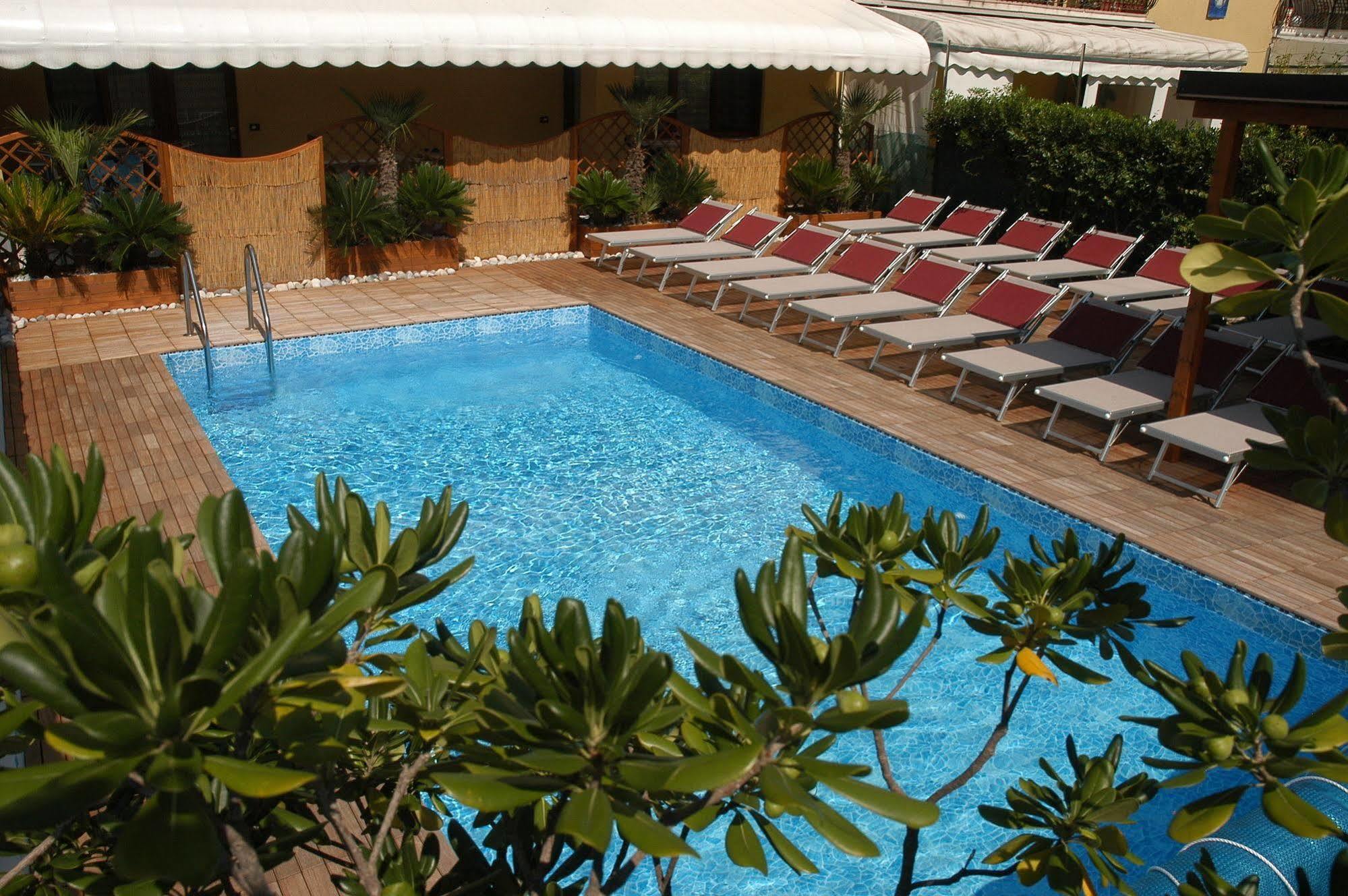 Appartamenti Mare Caorle Luaran gambar